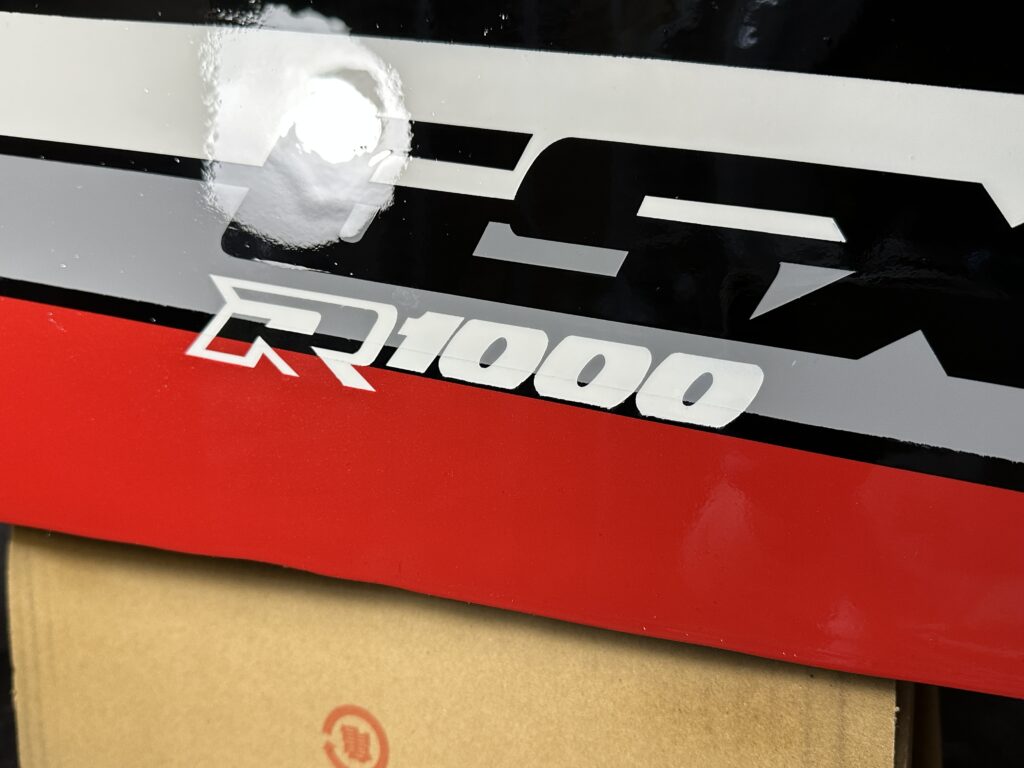 GSX-R1000　シートカウル